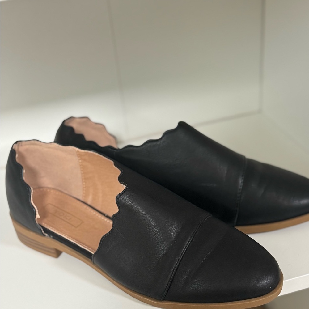 Scalloped Black Leather Flats